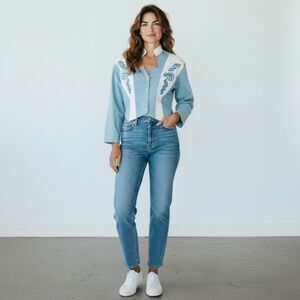 Wildfire Western Embroidered Teal White Tribal Bear Horse Show Shirt - Large